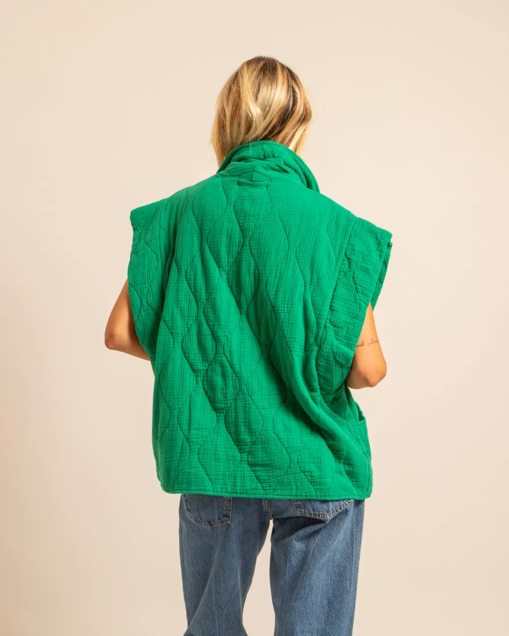 BROOKLYN1 SLEVELESS VEST PLAIN GREEN
