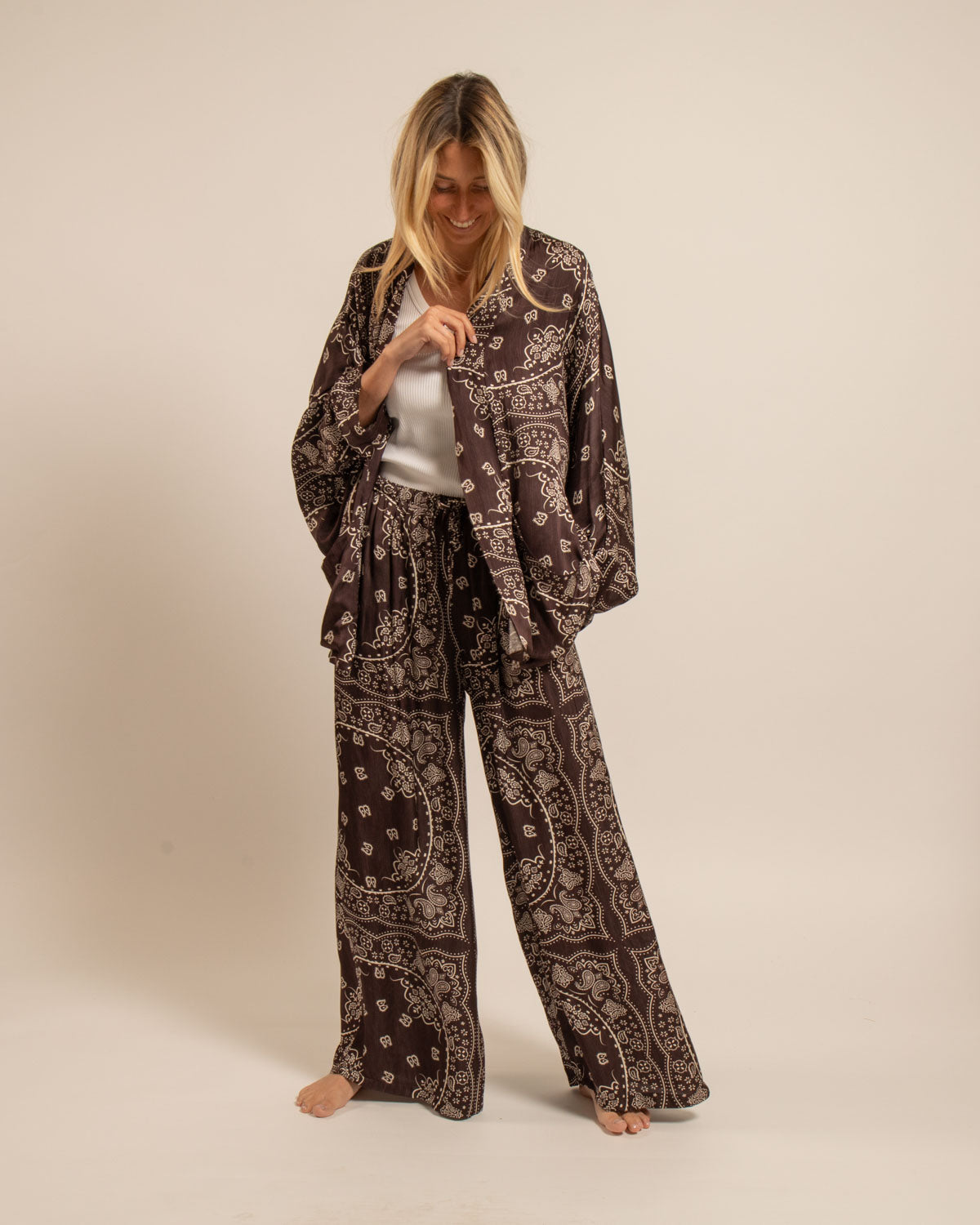 CHICAGO9 KIMONO BANDANA PRINT CHOCOLATE