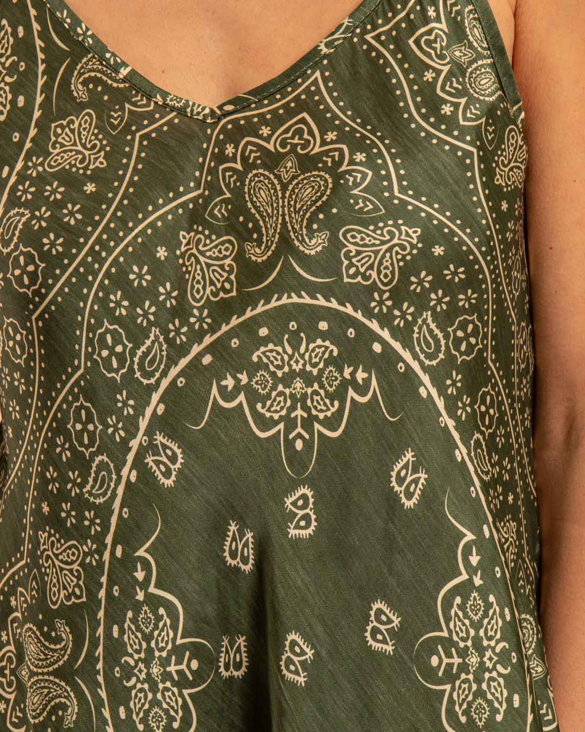 LEWISTON2 TOP BANDANA PRINT KHAKI