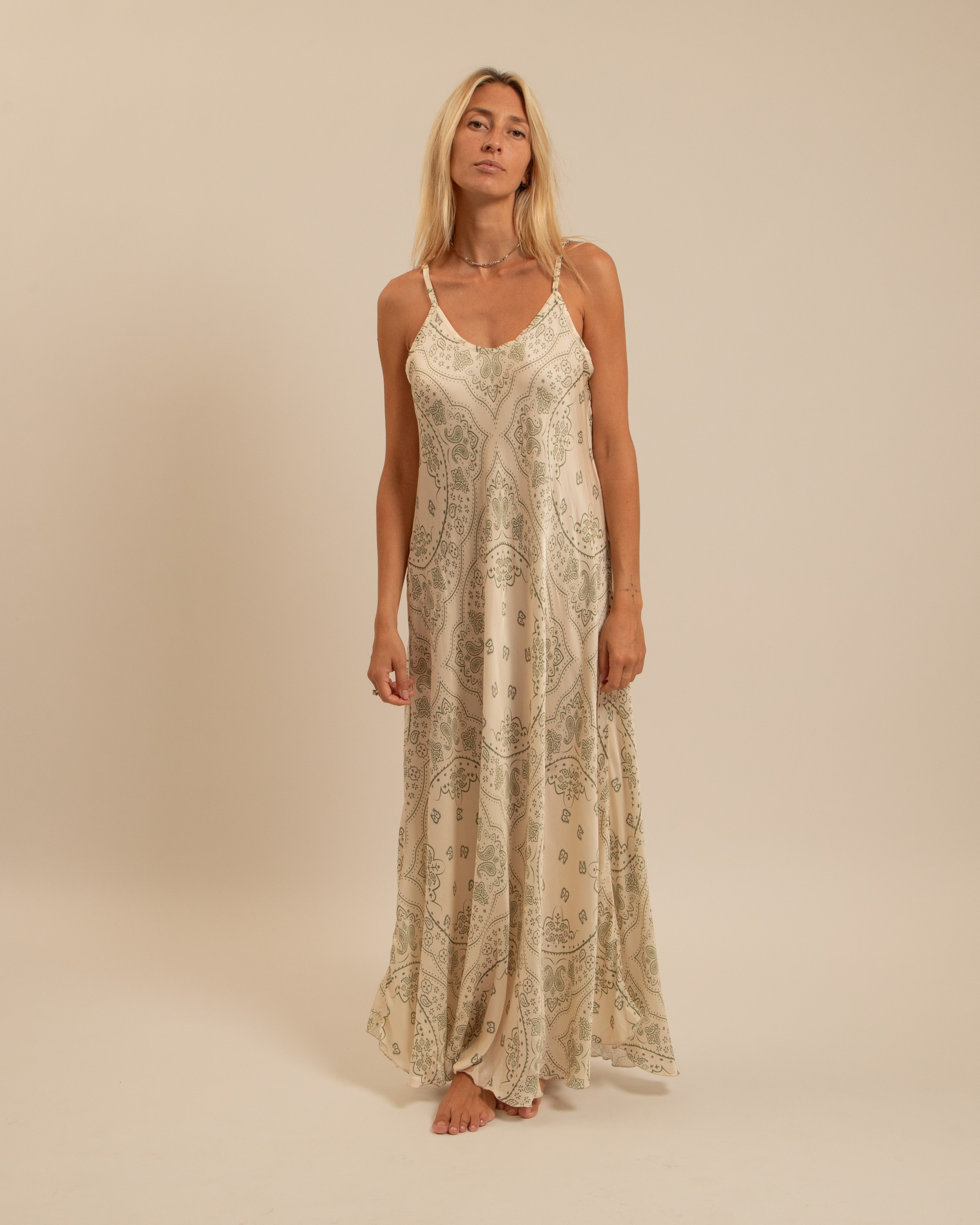 BUFFALO2 DRESS BANDANA PRINT CREAM