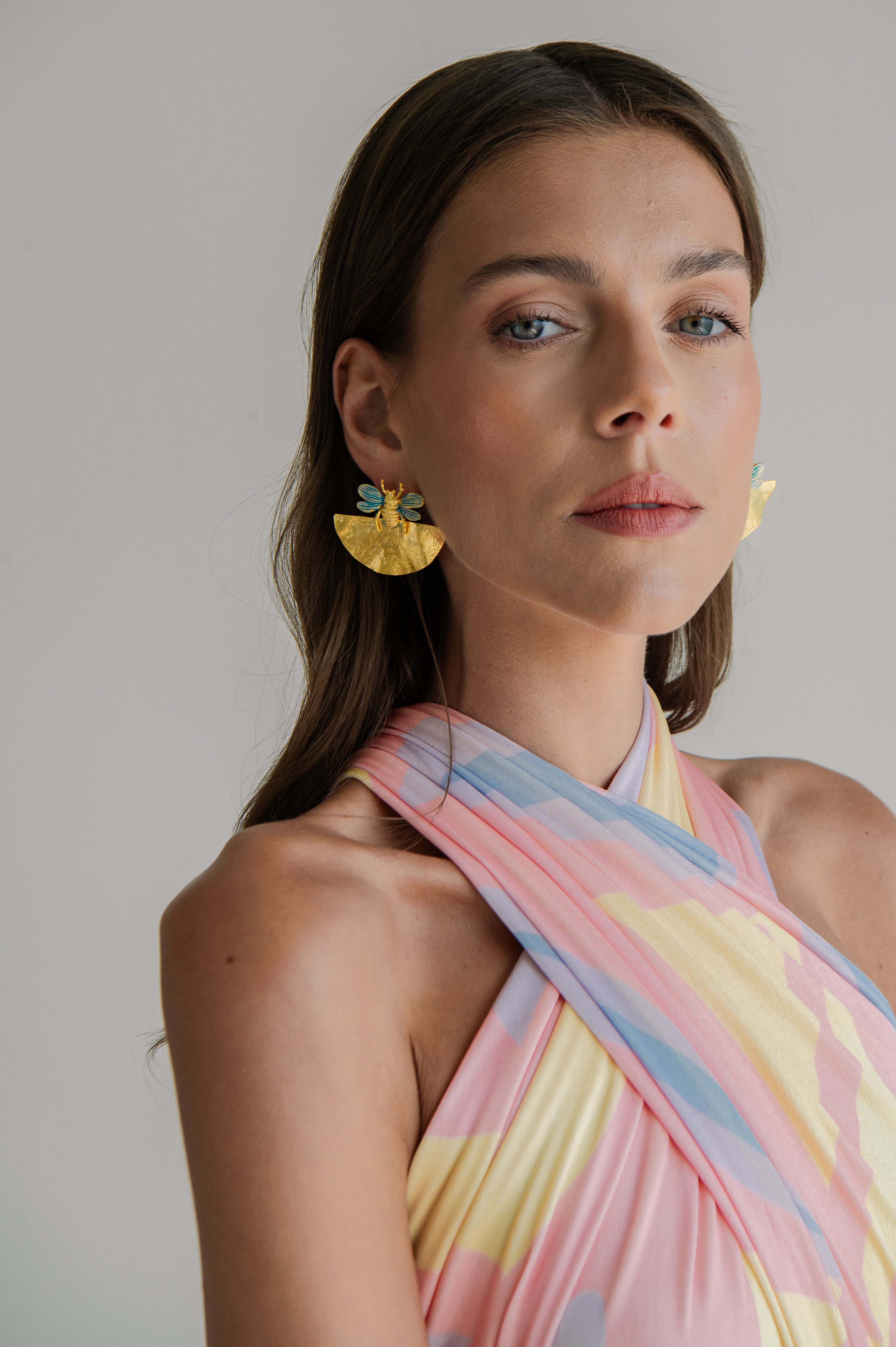 ATELIER NANOU TURQUOISE BEE GOLD EARRINGS