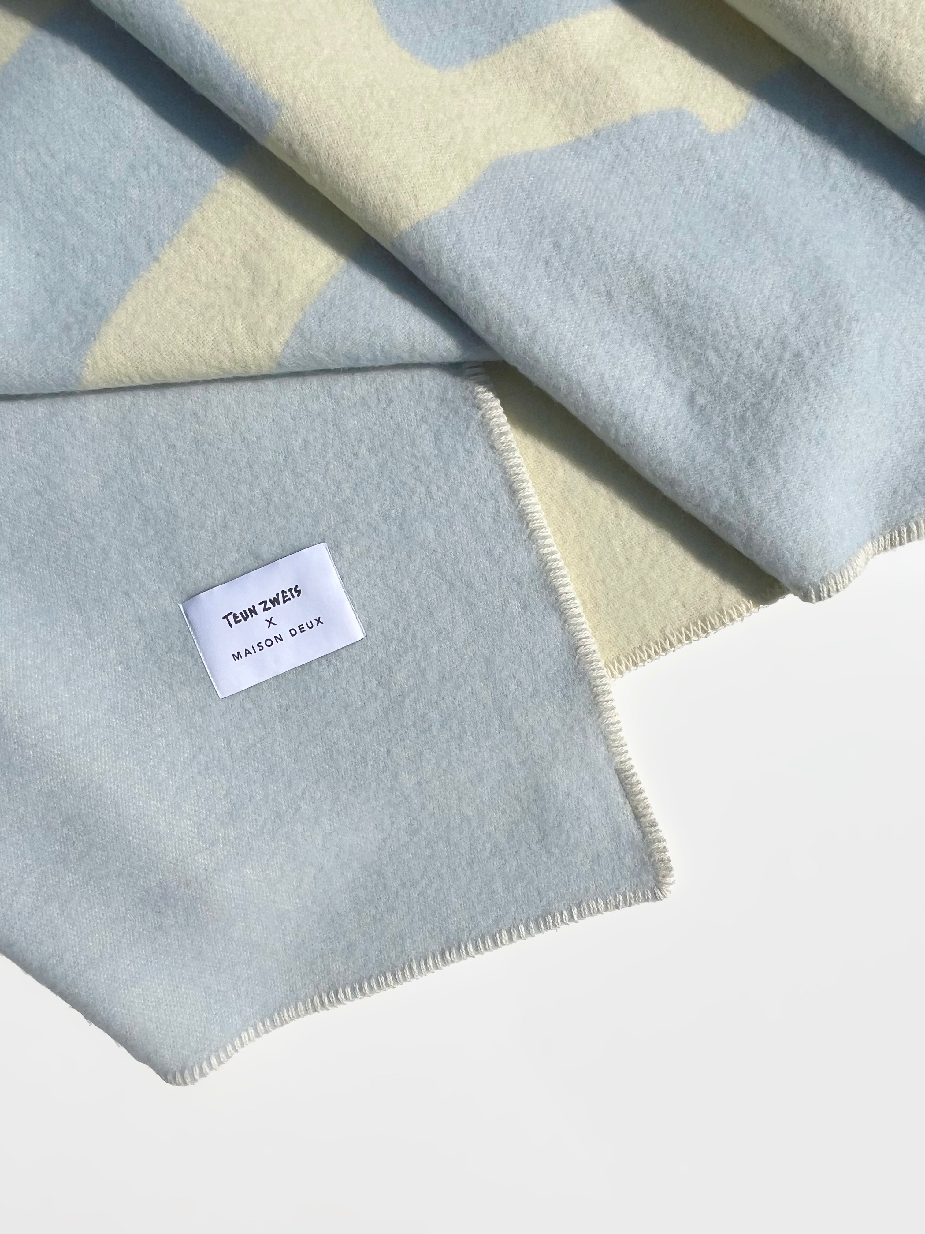 MAISON DEUX SPLITTED CHAIR BLANKET BLUE BUTTER YELLOW