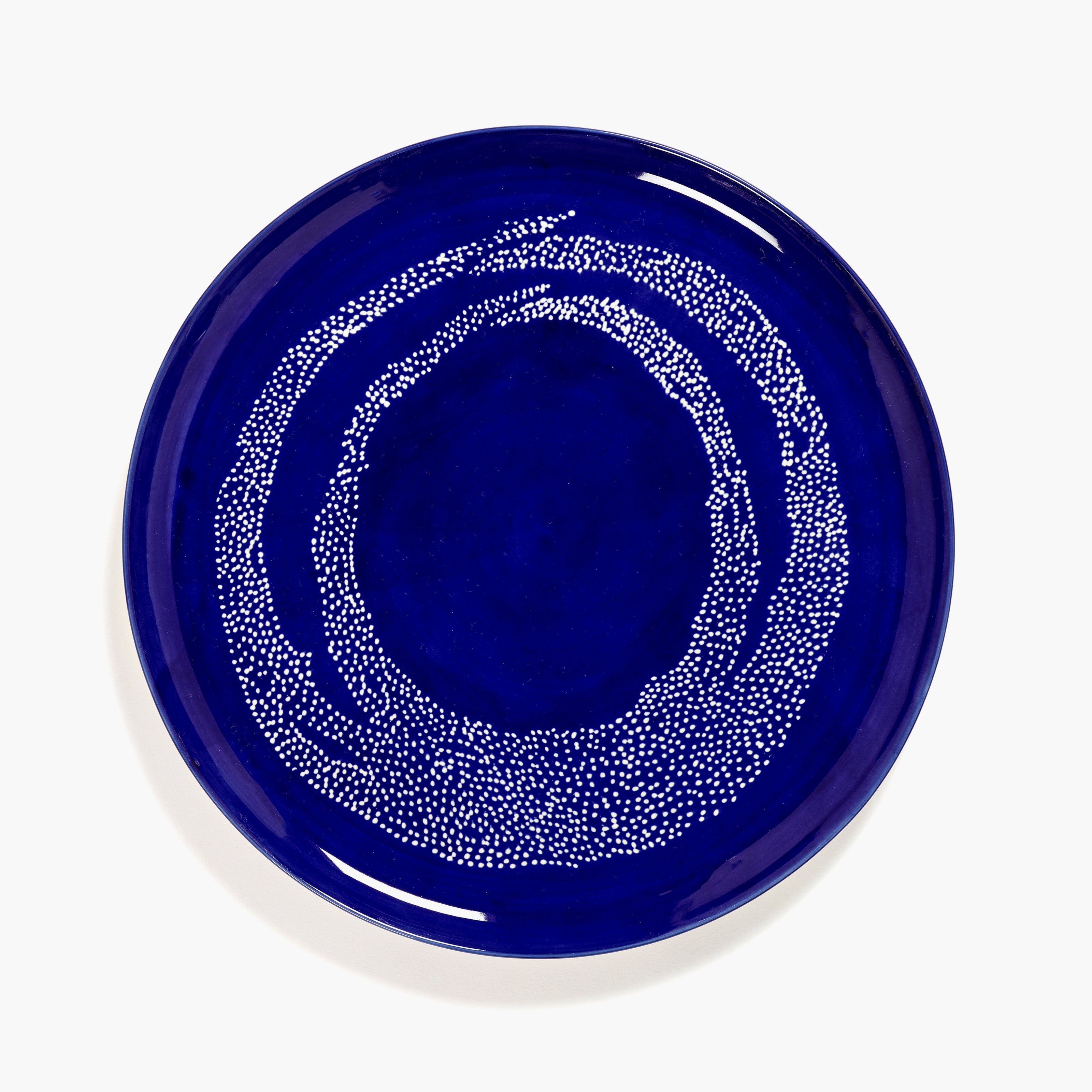 SERVING PLATE DARK BLUE DOTS WHITE FEAST