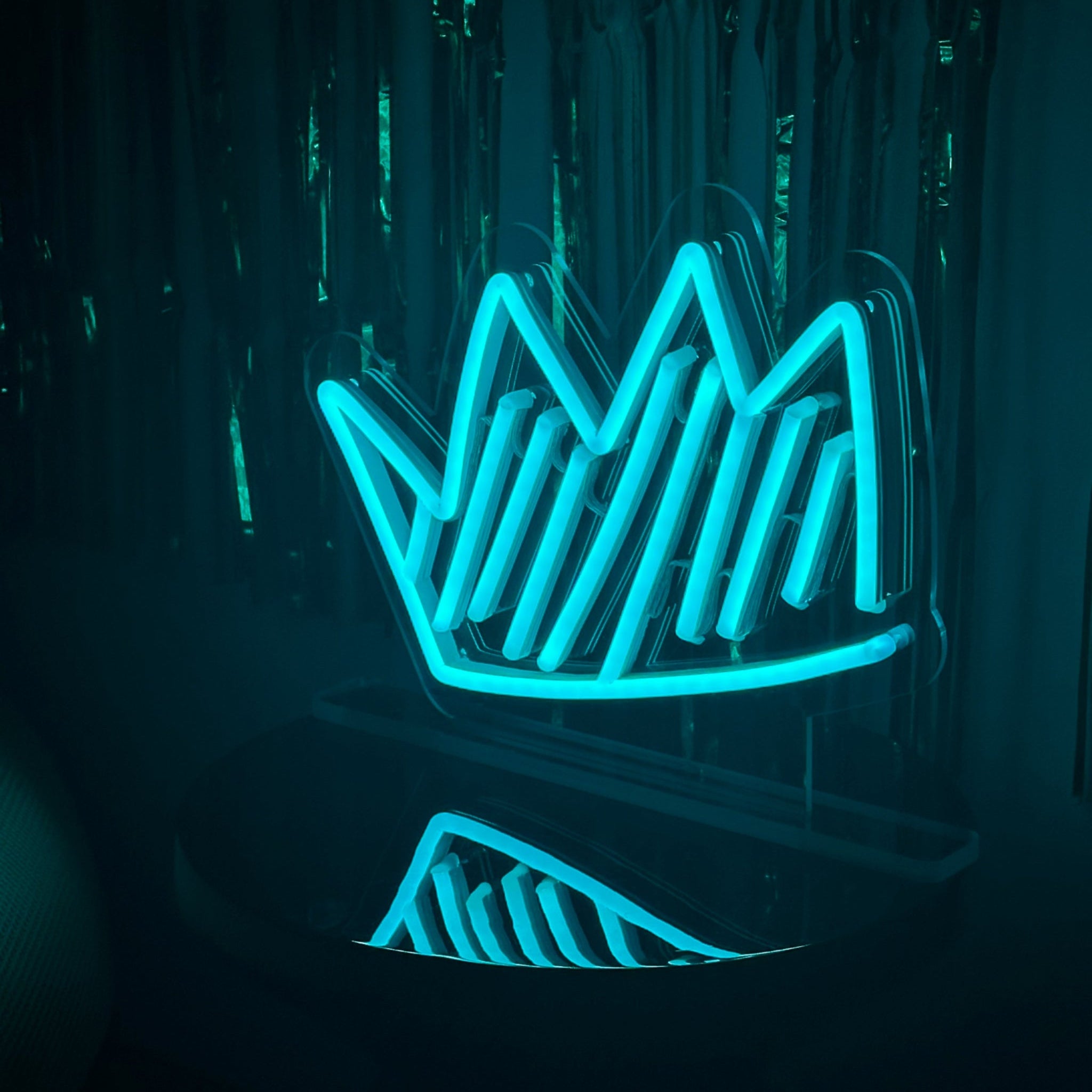 ZALI Crown RGB Neon