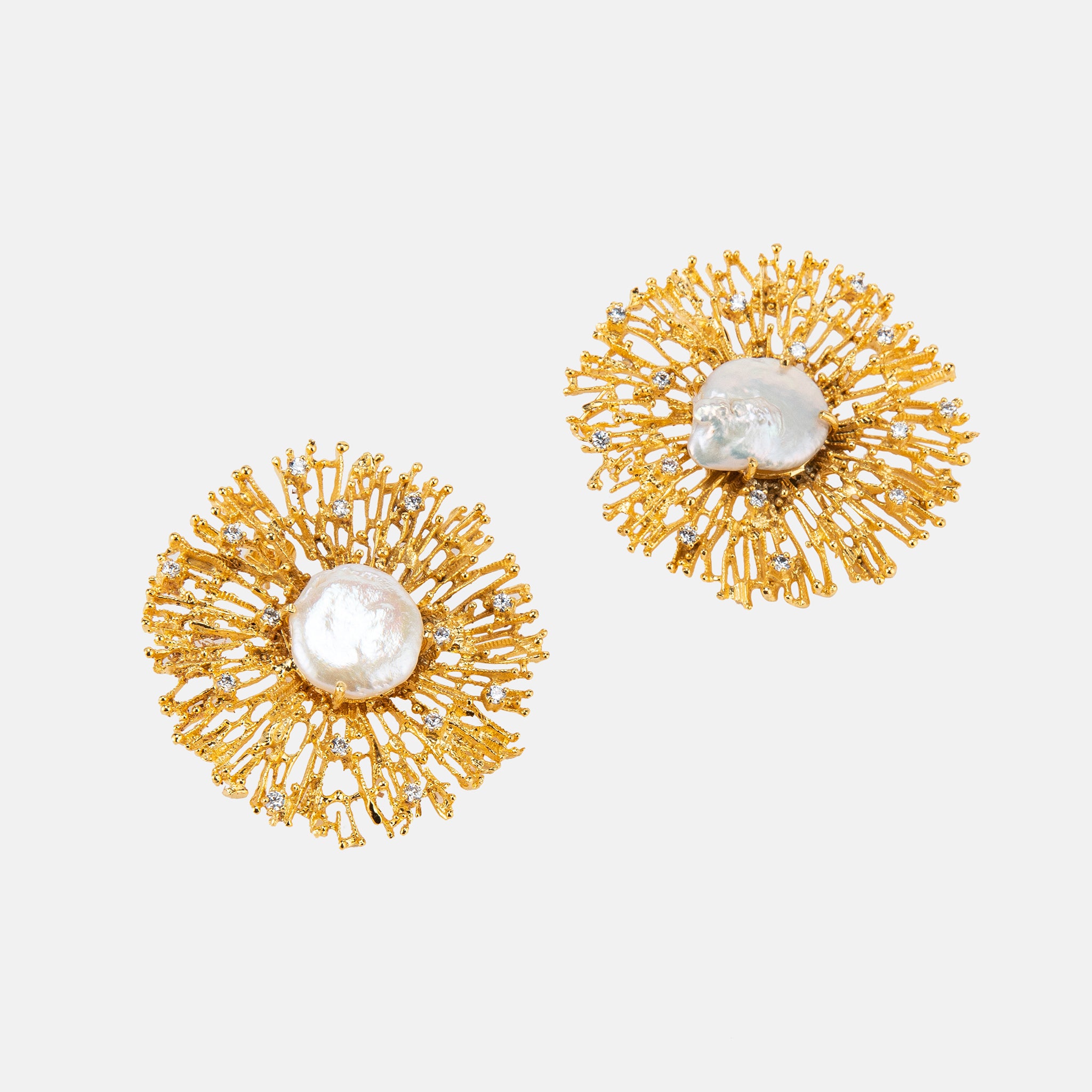 ATELIER NANOU GOLD CORAL EARRINGS WITH WHITE PEARL