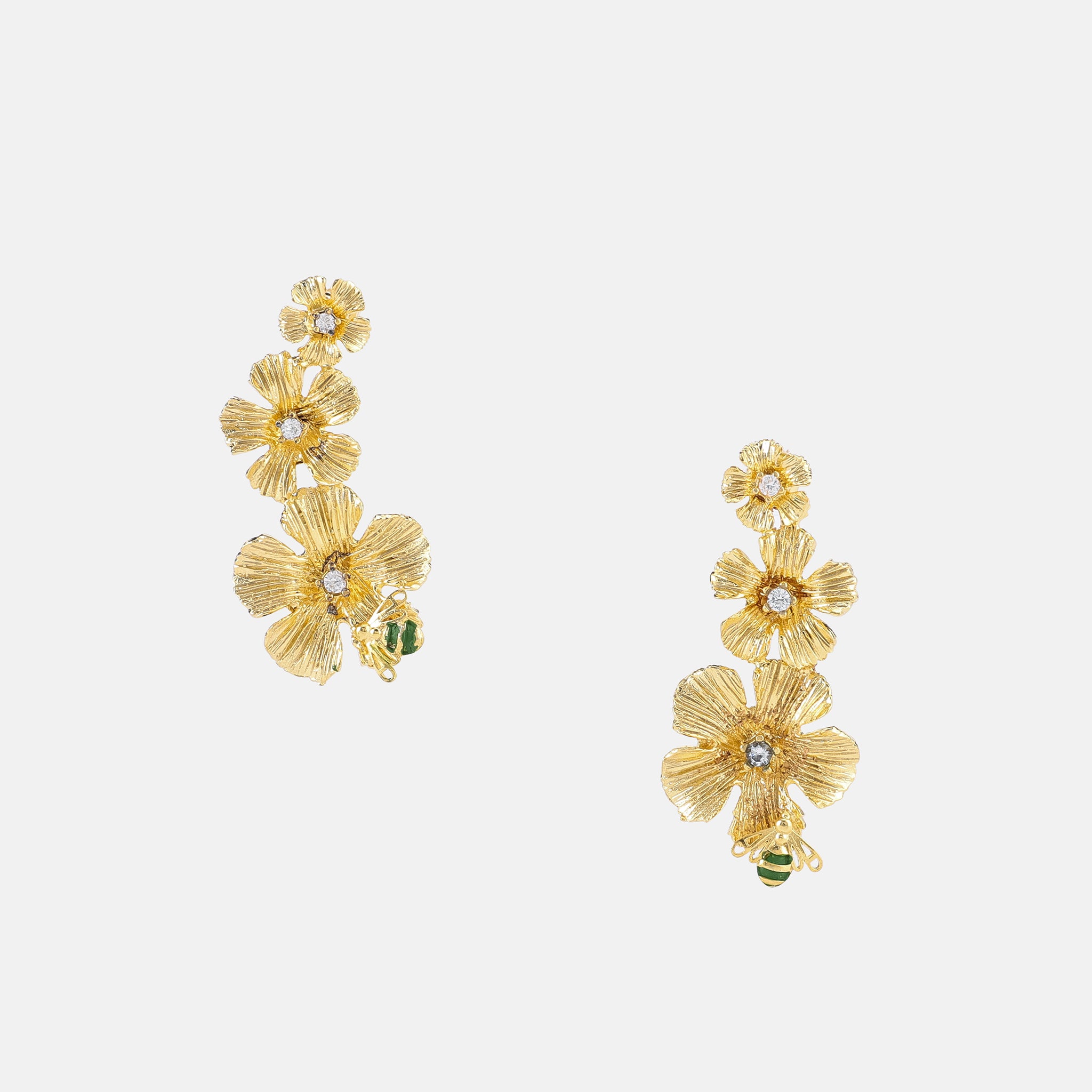 ATELIER NANOU GREEN BEES ON FLOWERS EARRINGS