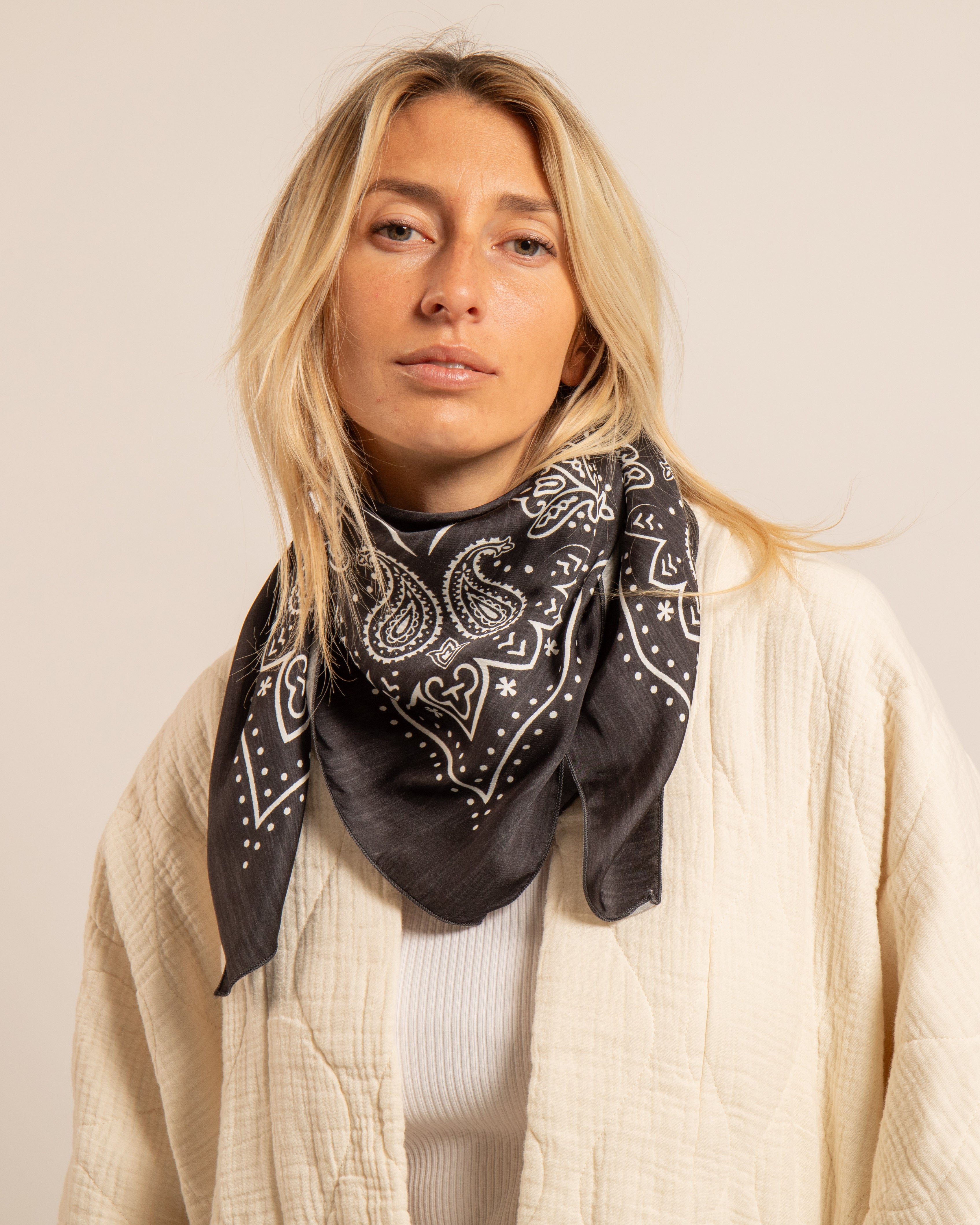 TORONTO2 BANDANA SCARF ANTHRACITE