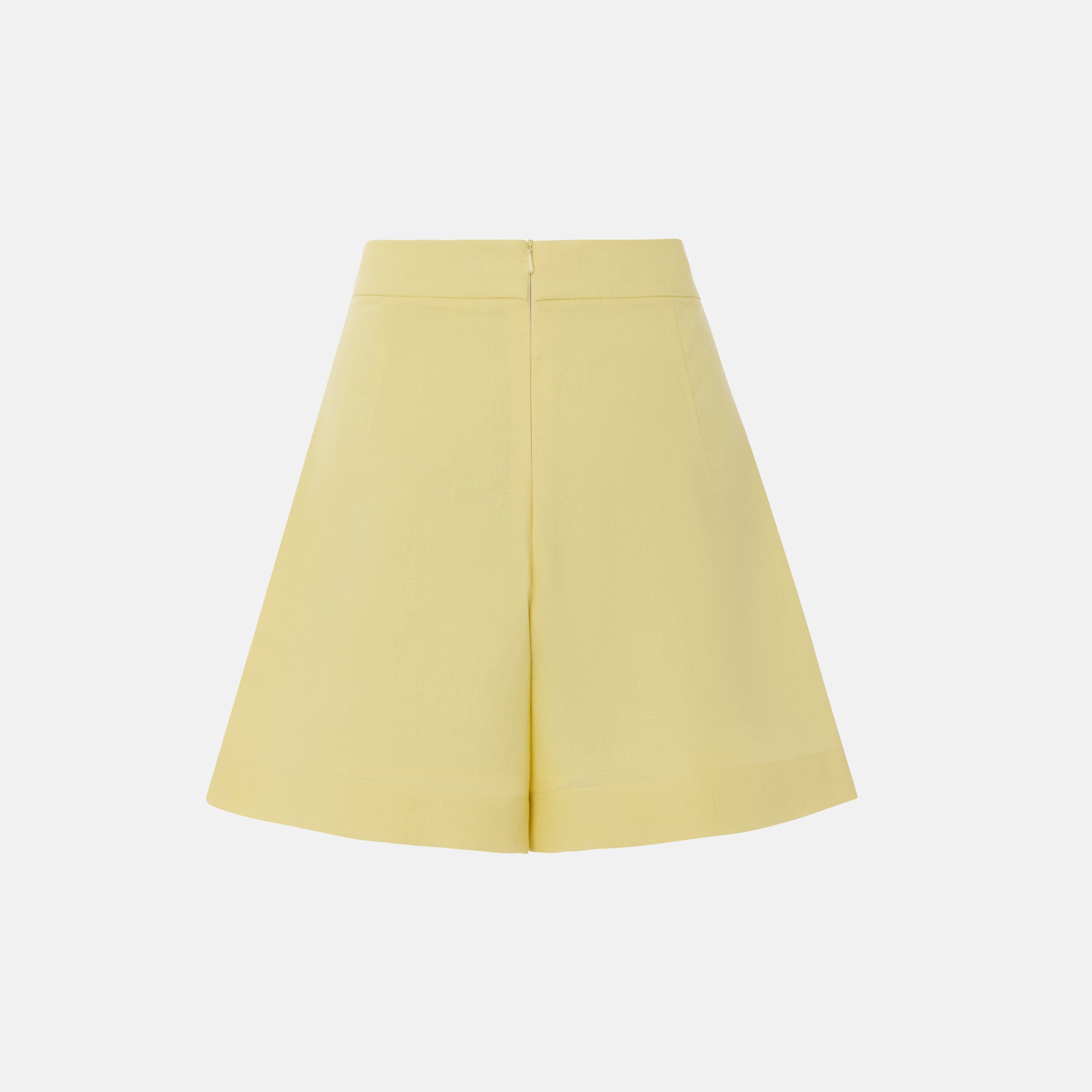 AJE SHORTS YELLOW