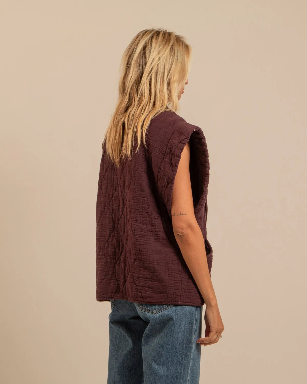 BROOKLYN1 SLEVELESS VEST PLAIN BURGUNDY