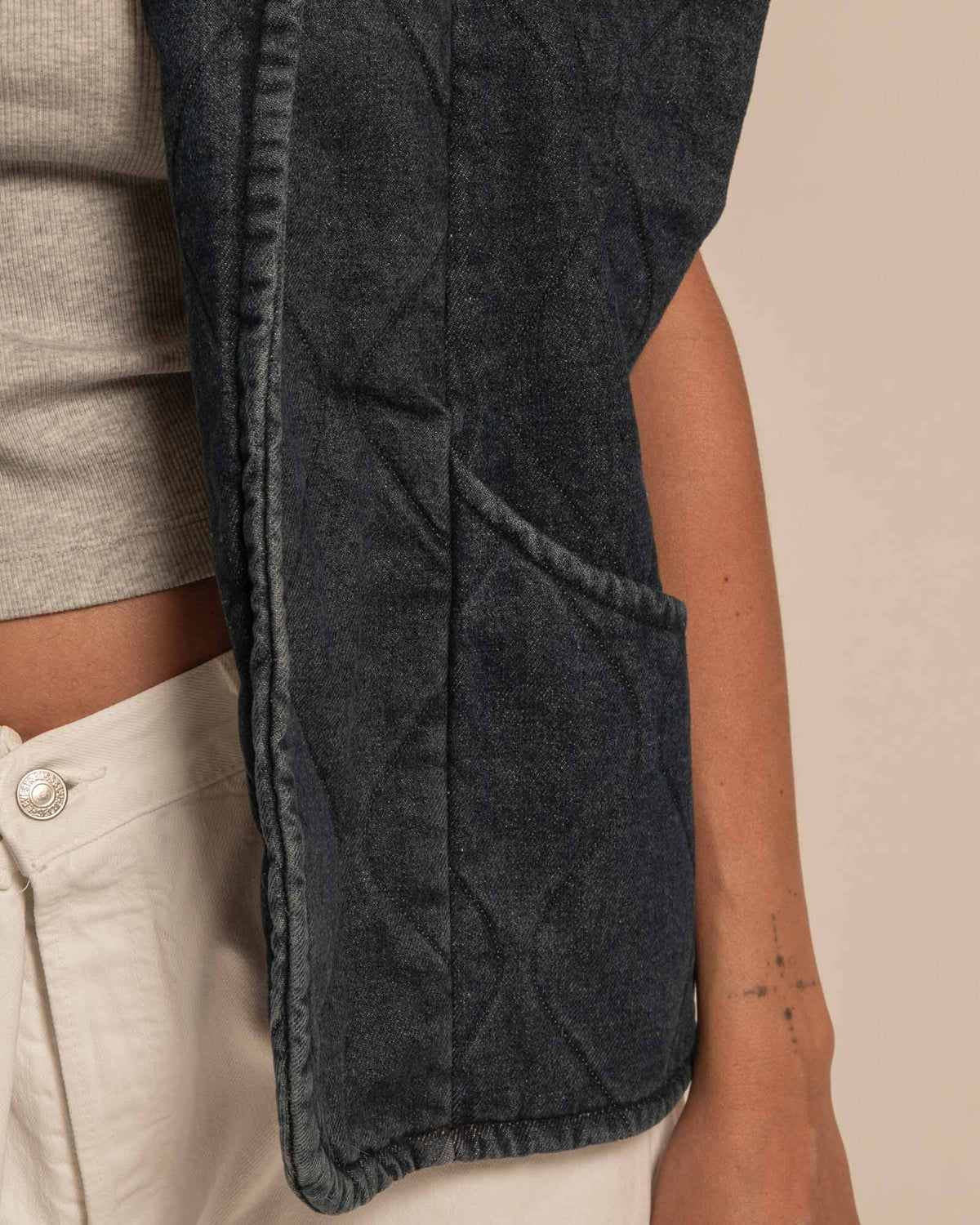 BROOK1 DENIM SLEEVELESS VEST INDIGO RINSE