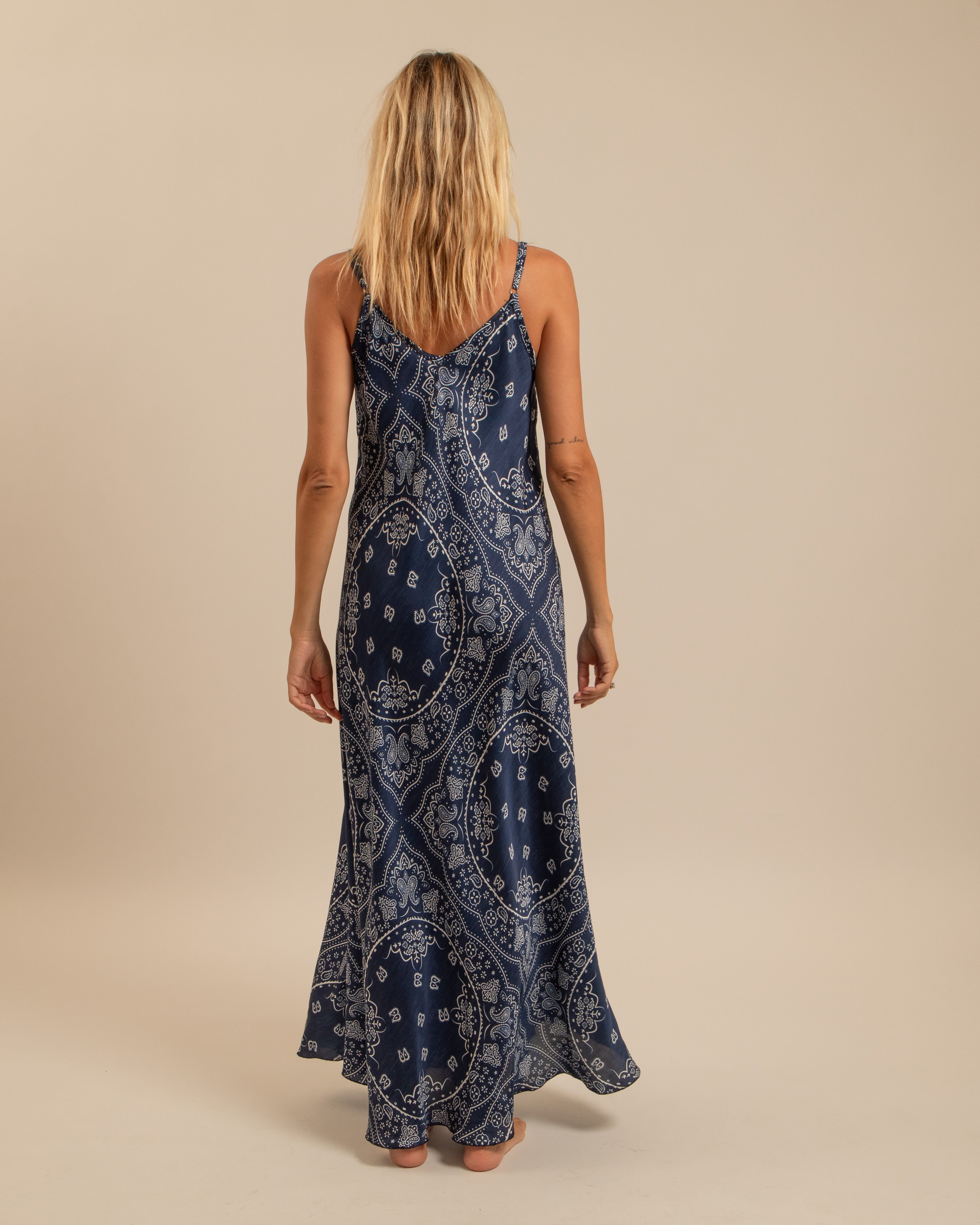BUFFALO2 DRESS BANDANA PRINT NAVY
