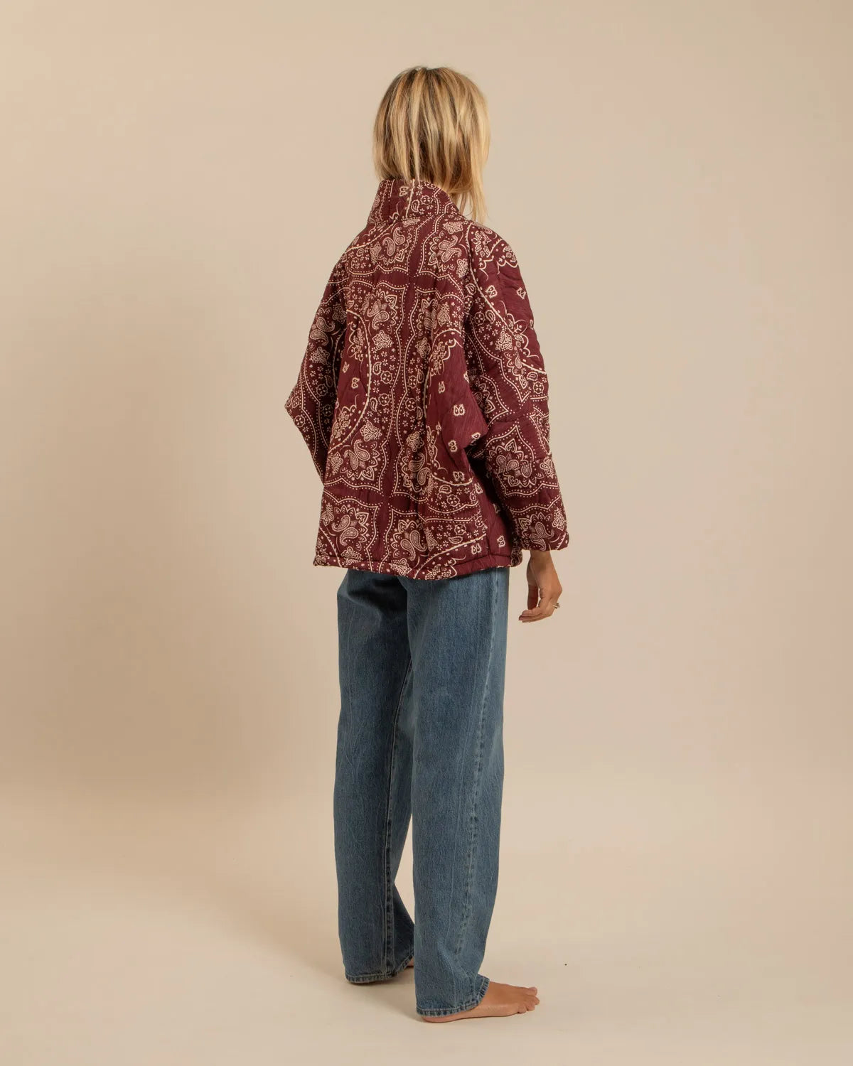 CHICAGO4 VEST BANDANA PRINT KIMONO BURGUNDY