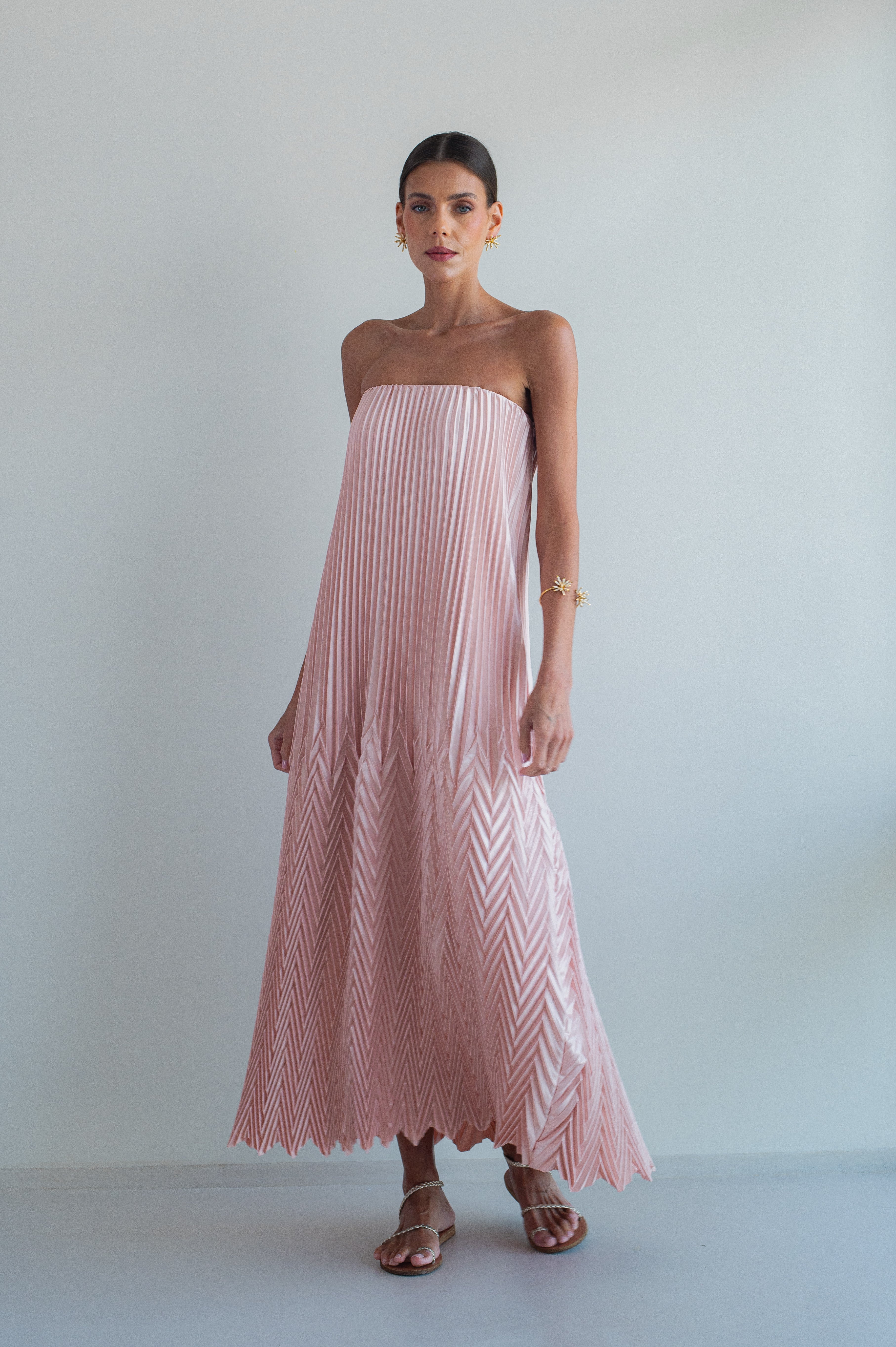 ARIA PLISSE MAXI DRESS - POWDER PINK