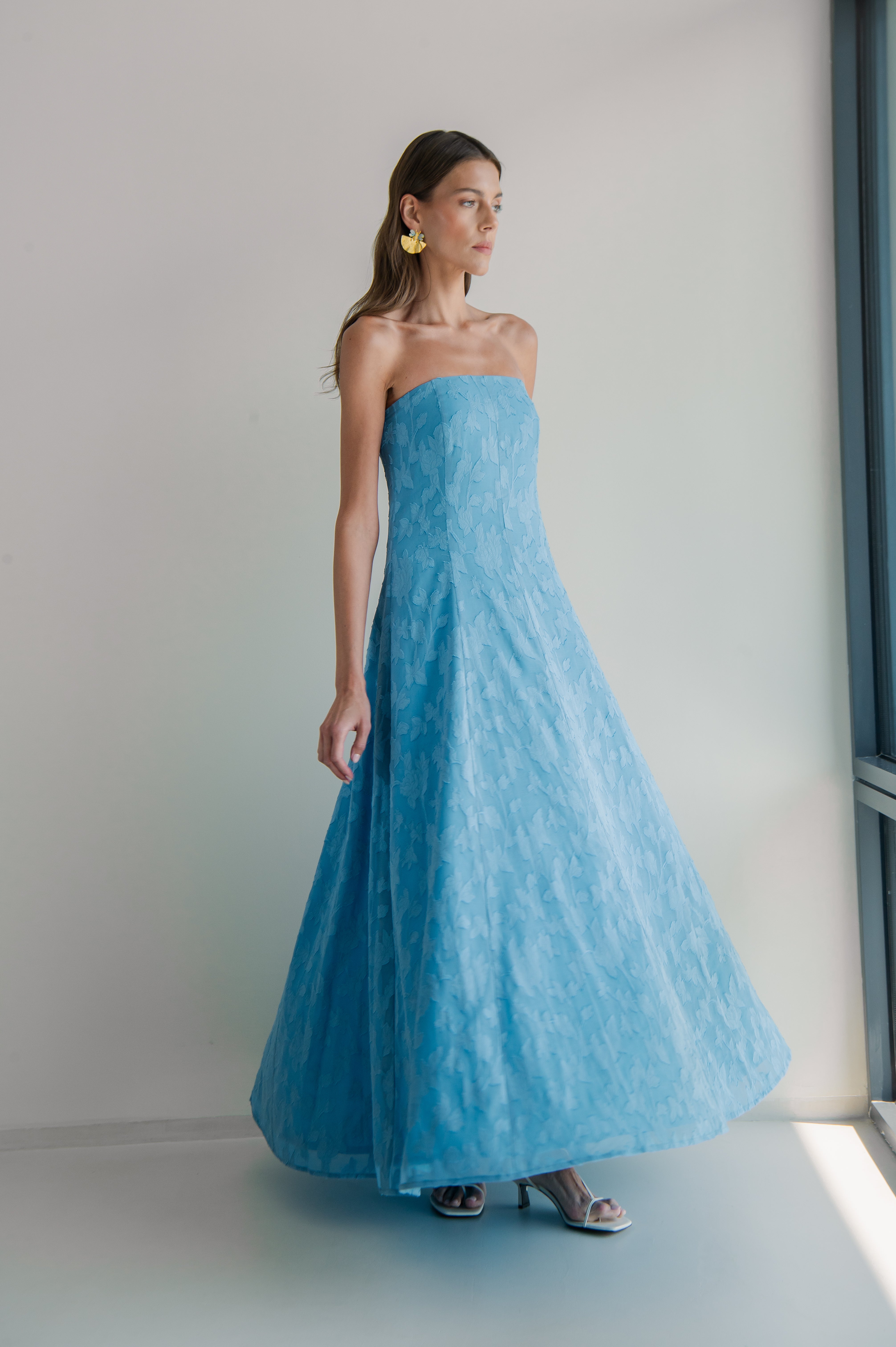 SIENNA BLUE STRAPLESS FLOWER DRESS