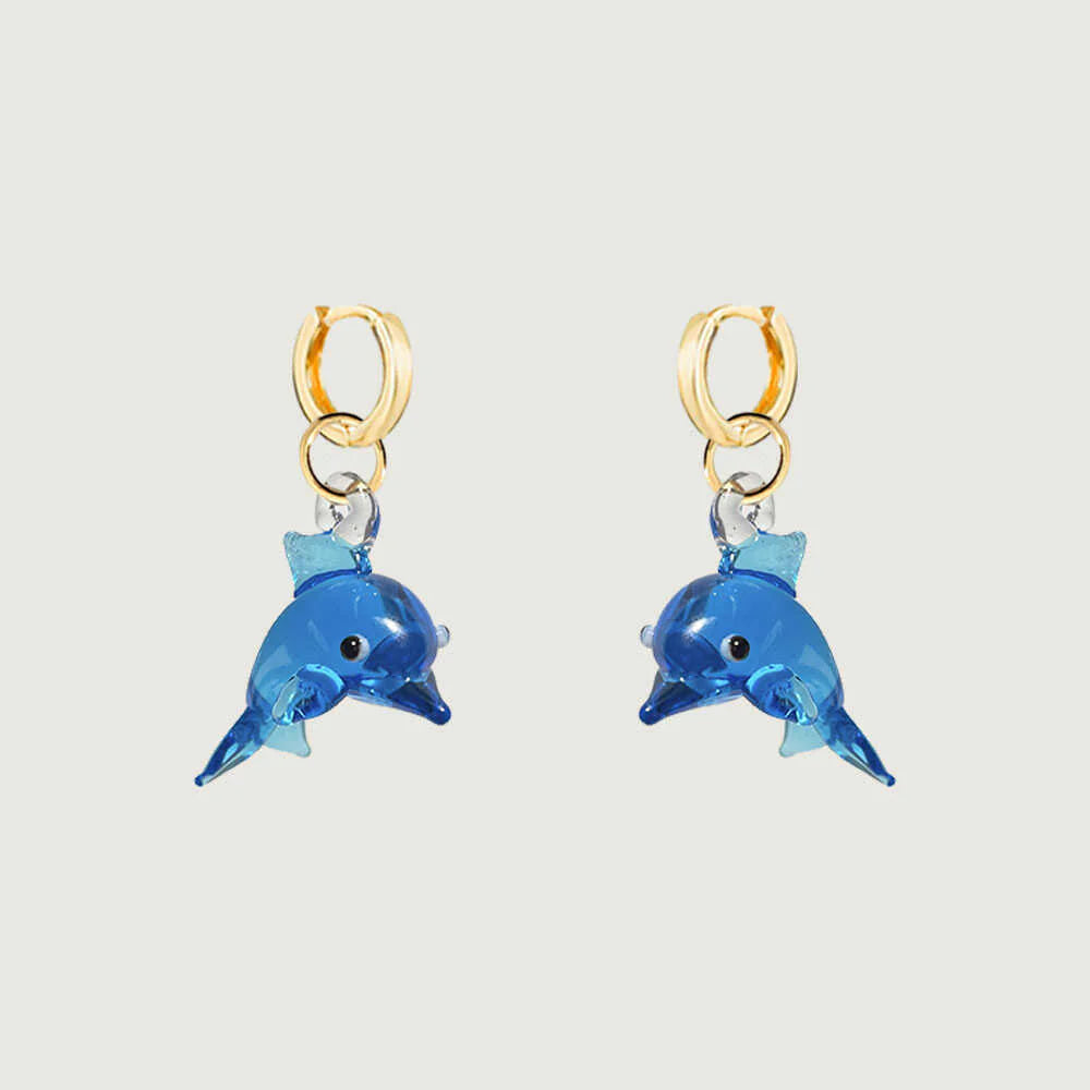 AMORI MORI GLASS DOLPHINE EARRINGS